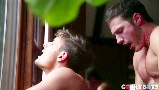 Brandon Cody & Carter Dane - Wild Bareback Cockfest - Cocky Boys