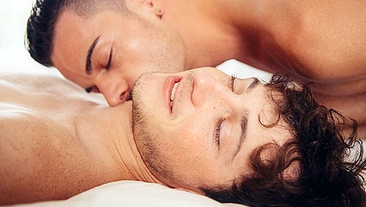 Bareback Anal Bliss - Cole Claire & Cory Kane Go Wild