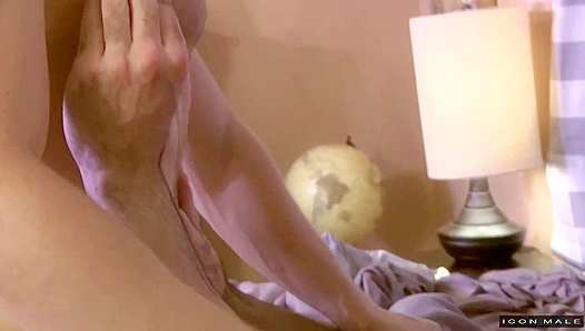 Griffin Barrows Rides Billy Santoro's Thick Daddy Dick - Icon Male