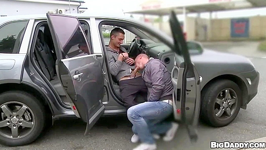 Max Born & John Hill Bareback Wildly in Public - Out for Everyone to See