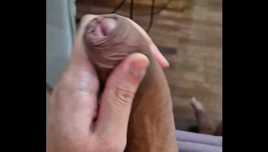 Big Dick Brazilian Amateur Shows Off In Solo Gay Session