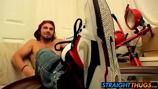 Bam StrokesHis Dick Solo On Couch In Steamy Amateur Session