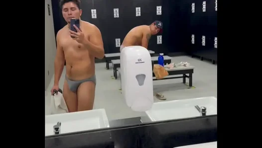 Muscular Guy Cools Down With Sexy Solo Masturbation After Workout