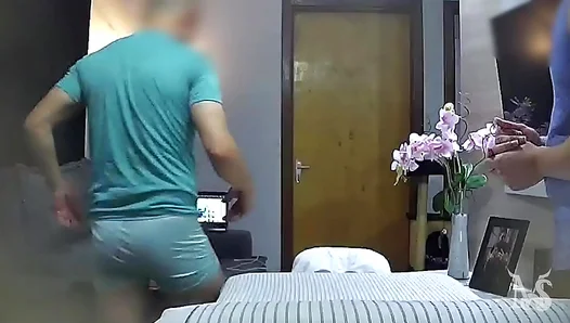 Amateur Bisexual Massage Turns Into Hot Gay Blowjob Session