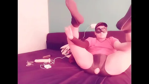 Twerk and Dance for the Camera: Part 1 Gay Twink 18+ Action