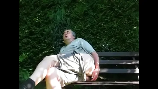 Grandpa Masturbates to Orgasm in Public Gay Amateur Scene