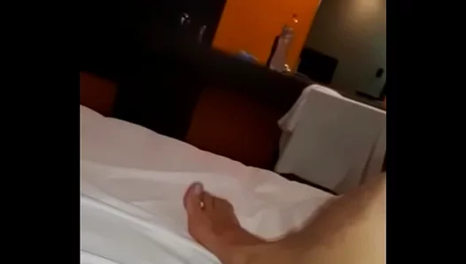 Big Cock Delights in Delicious Anal Vergüenza Session