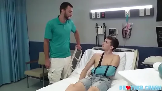 Stepbro Brian Rims and Barebacks Alex in steamy hospital scene – HD 720p