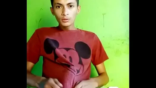 Newbie Shows Off 20cm Cock in Intense Masturbation Session