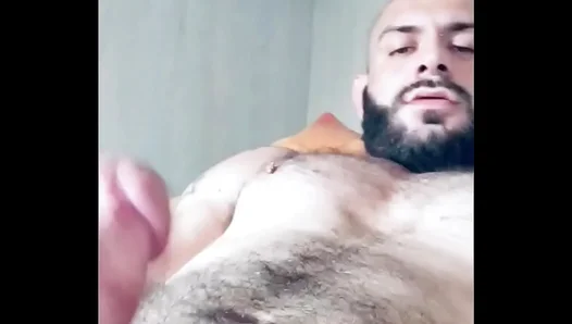 Italian DJ Simone Bellintani Shows Off Muscles in Hot Amateur Masturbating Session