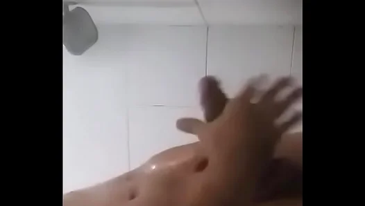 Sado Straw Solo Jerk Session In The Shower –Gay Amateur S&M