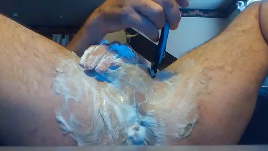 Smooth Solo Boy 18+ Shaves His Hot Body in Erotic VR Selfie Session
