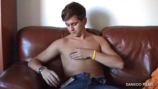 Neighbor Helps With Masturbation in Spicy Gay Amateur Scene – Spanish Gay Porn