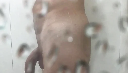 Captures Handsome Guy With Amazing Cock in Shower Cumscene