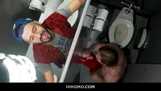 Romeo & Kyle's Hot Encounter in the Public Restroom –Gay Glory Hole Action