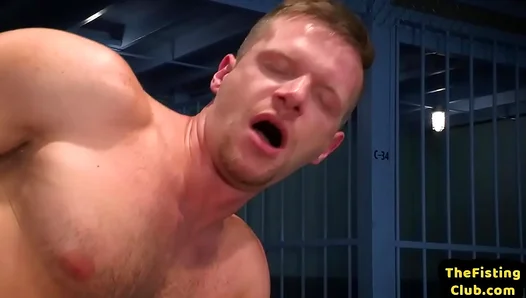 Tattooed Hunk Rims Then Fucks and Fists Muscular Bottom Hard–Core