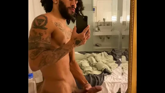 Morning Masturbation: Horny Guy Cums Hard With Big Cock