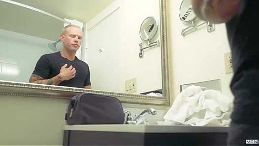 Dante Drills Sexy Soldier Brett Bareback