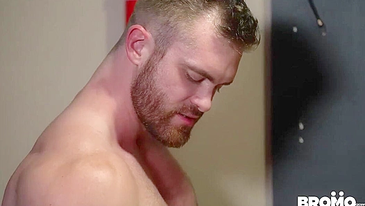 Tanned Twink Submits to Beefy Daddy's Dominance - Hot Bromo US Action