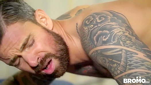 Rough Riders - Jaxton Wheeler & Teo Carter's Wild Fuck - Bromo US