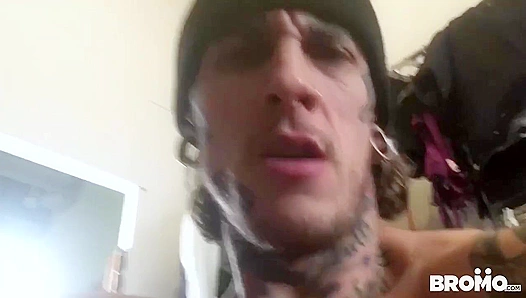 Fit Freak Bo Sinn Pounds That Thick Ass - Bromo USA