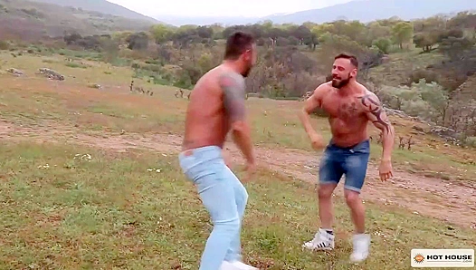 Martin Mazza & Antonio Miracle Heat Up the Great Outdoors with Hard Core Gay Sex