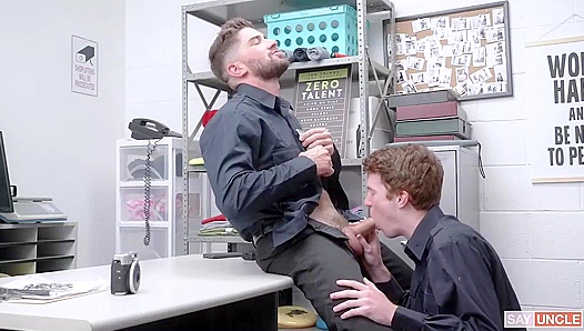 Security Studs Chris & Sebastian - Hot Cop Action - Young Perps