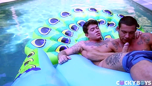 Clark Davis & Ricky Roman Bare Back Outdoors - Wild Cocky Boys