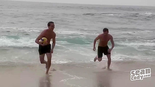 Bareback Bliss - Hotties Howard & Sean Doggy It Up - Sean Cody