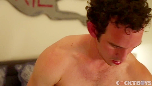 Curly-Haired Hotties - Quick Fuck with Greg McKeon & Nico Leon