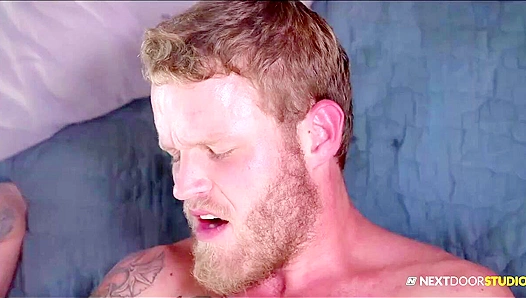 Shawn Reeve & Gunner - Hot Bareback Anal Action Next Door