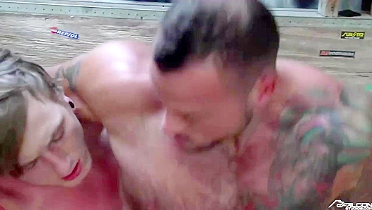 Sean Duran & Tom Faulk: Badass Anal Action in Naked World