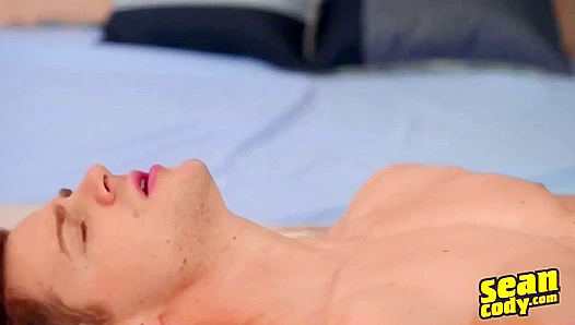 Daddy Daniel Pounds Young Twink Robbie Hard - Sean Cody