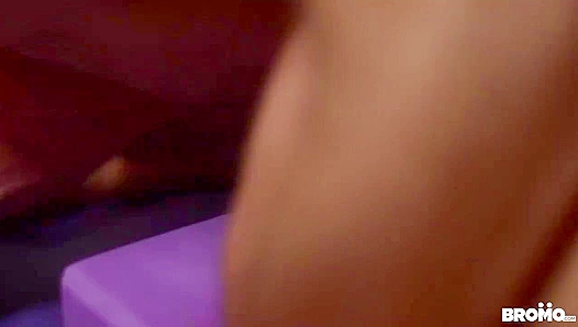 Sweaty Post-Workout Fuck - Drew Dixon & Ryan Bones