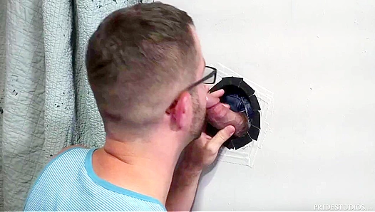 Hot Storage Room Anal - Mature Dudes Joe Parker & Jay Donahue Fuck Hard