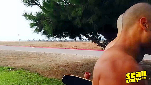 Bald White Frankie Pounds Bald Black Chris Hard - Sean Cody