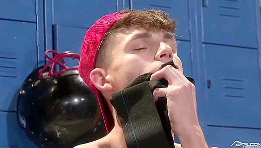 Coach Dillon Diaz Pounds Jockstrap Sniffer Avery Jones - Falcon Studios