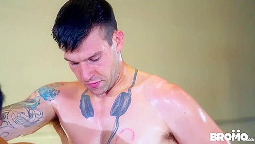 Rough Ride - Beefy Mexican Daddy Pounded by White Skater Boy