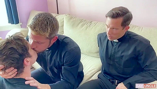 Isaac Parker, Johnny Ford, and Taylor Reign - Messy Gay Anal Orgy