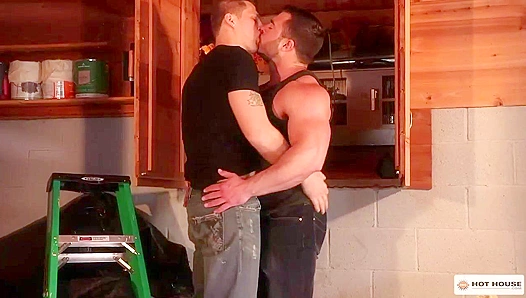 Horny Handyman Derek Gets Barebacked by Stud RomanTodd - Hot House Action