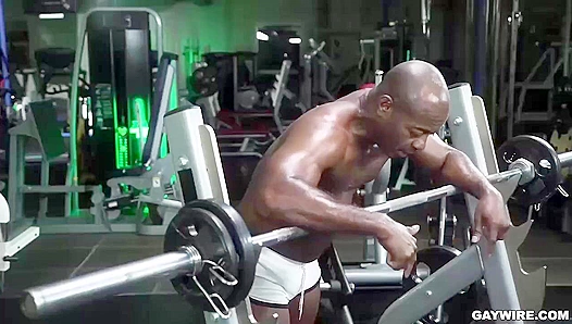 Leo Silva and Aaron Trainer - Vicious Gym Anal - Pound His Ass Hard