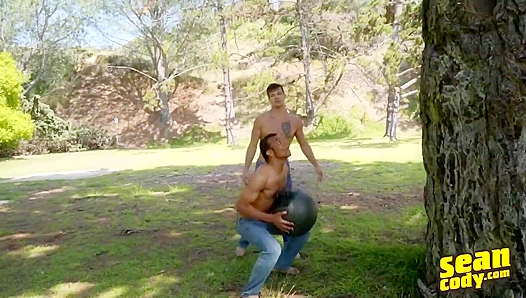 White Hunk Brysen Pounds Ace's Black Ass Hard - Sean Cody