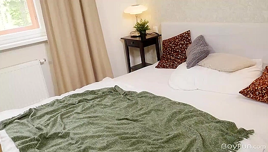 Horny Finn Harper and Tonni Veroncini Get Sideways Slammed -Boyfun