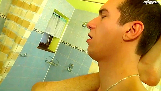 Hot Muscle Men - Ali Montero & Caleb Moreton Flex and Get Hard - Gay XXX