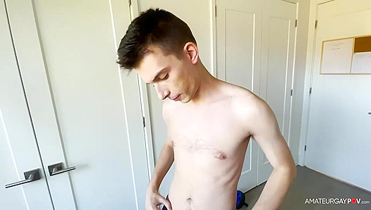 Felix Odair Gets Gaped in POV Anal Fuck - AmateurGayPorno