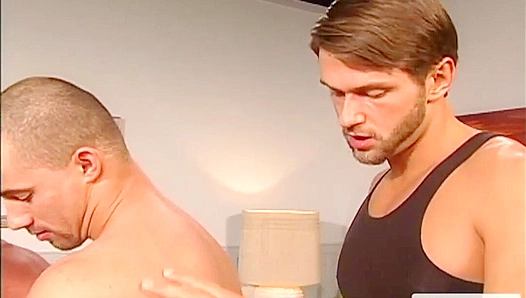 Lucas Knowles Shares Ethan Wolfe withRoss Hurston - Steamy Threesome at Home