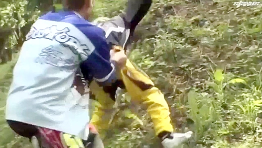 Brian Brower & Damien Dickey Savor Uncut Dick Delights - Gay XXX