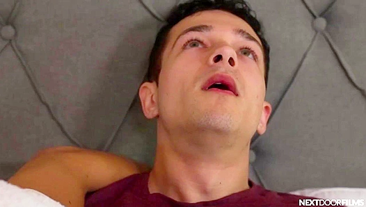 Brandon Bangs Andrew & Jayden - A NextDoor Threesome