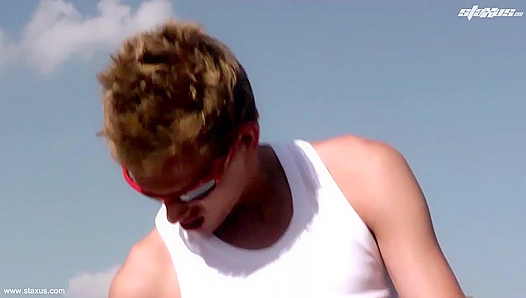 Mike Cage and Jon Roz Heat Up the Scenery in a Steamy Outdoor fuckk - Gay XXX