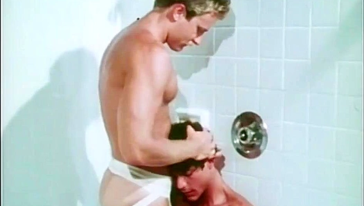 Vintage Studs - Mac Turner & Josh Kincaid Defy Norms - Hot Gay Action!